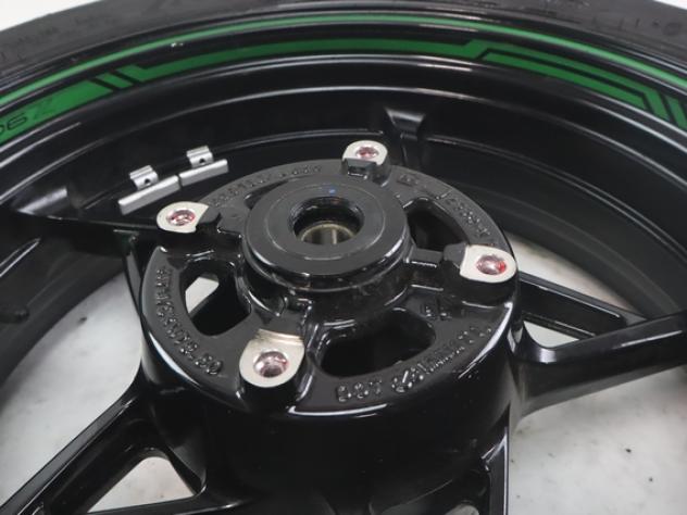 KAWASAKI Z 900 41073070646Y CERCHIO RUOTA POSTERIORE 17X5.50 ZR900S 25 - 26 REAR WHEEL - Foto 8