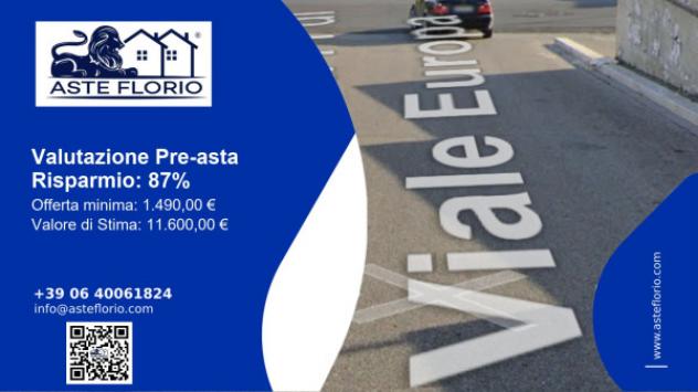 Immobile in asta di 16 m², box auto in vendita a Bari