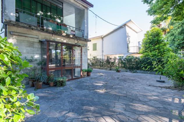 Appartamento con ingresso indipendente in bifamiliare!