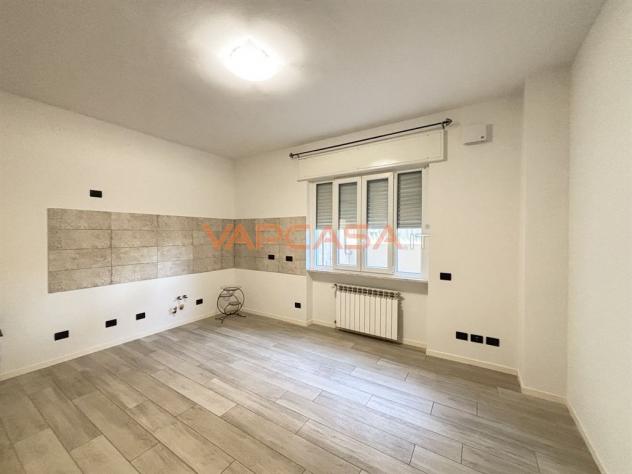 QUADRILOCALE CON DOPPI SERVIZI - Foto 2