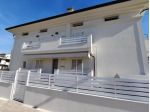 Appartamento in vendita a Marina di Carrara - Carrara 110 mq  Rif: 1392972