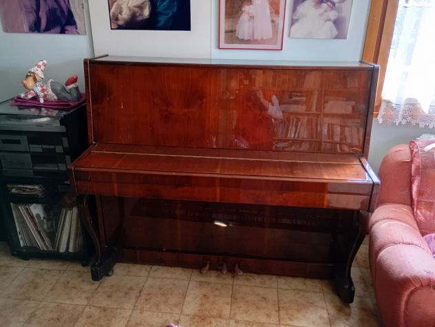 pianoforte verticale