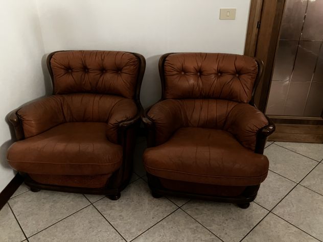SALOTTO in PELLE e legno massello - Foto 2