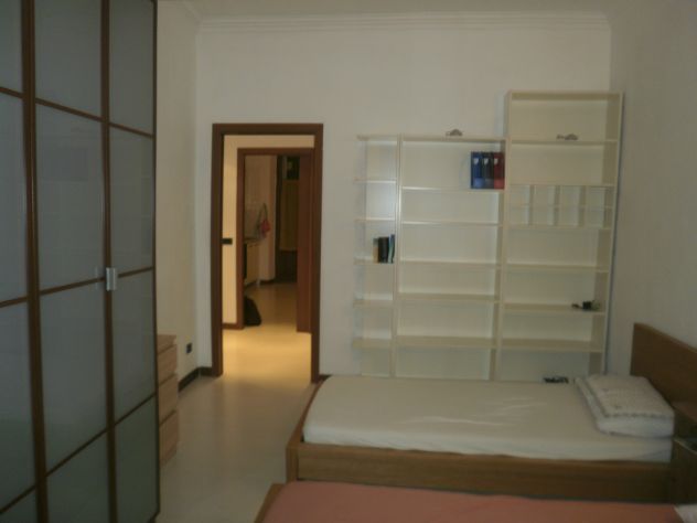 Affitto camera singola con 2 posti letto per Ragazze - Foto 2
