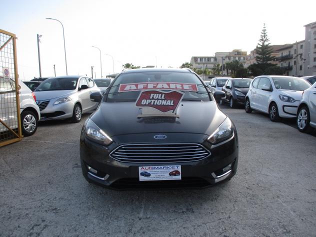 Ford Focus 1.5 TDCi 120 CV SW Titanium MOLTO BELLA - Foto 2
