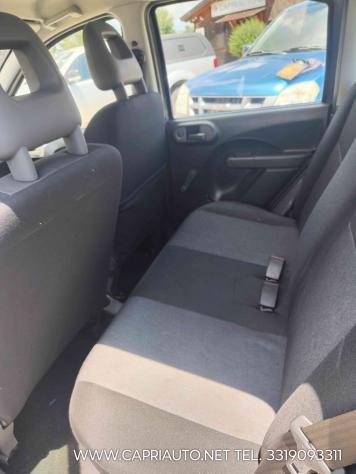 Fiat Panda 1.3 MJT 16V DPF 4x4 Climbing - Foto 4