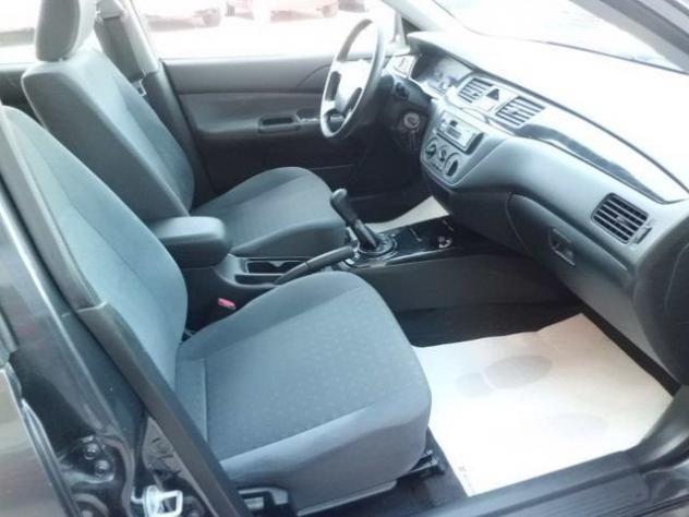Mitsubishi Lancer Lancer 1.6 16V S.W. SE - Foto 8