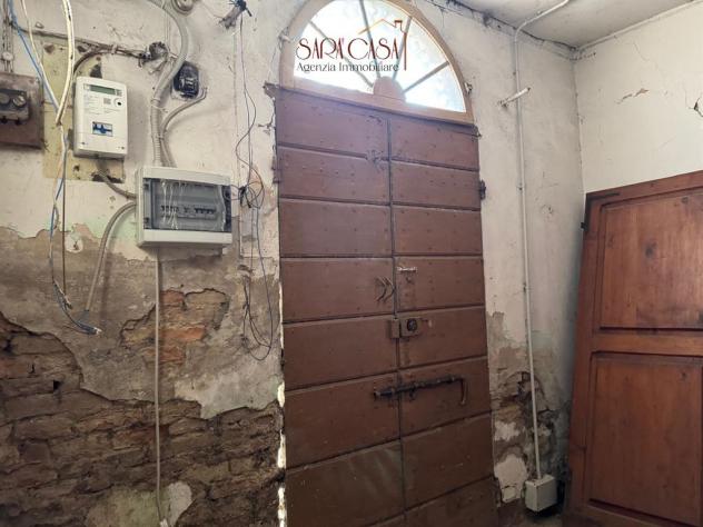 Casa indipendente su lotto di circa 1200 mq con laboratorio e proservizi - Foto 6
