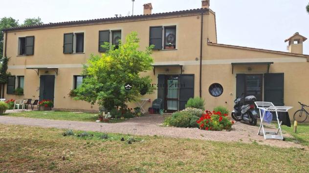 BELLOCCHI: Fano unico nel suo genere località bellocchi (chiaruccia) proponiamo la vendita di un ex casolare colonico completamente ristrutturato con - Foto 6