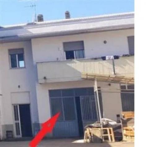 Immobile in asta di 1942 m² in vendita a Cassano Magnago - Foto 2