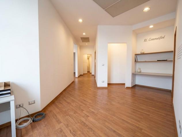 Capannone artigianale in vendita a Pontedera 150 mq Rif: 1451732