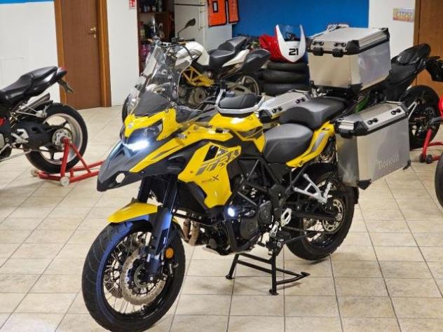 BENELLI TRK 502X 2023 2.972KM KIT VALIGE GARANZ FINO 2026 - Foto 5