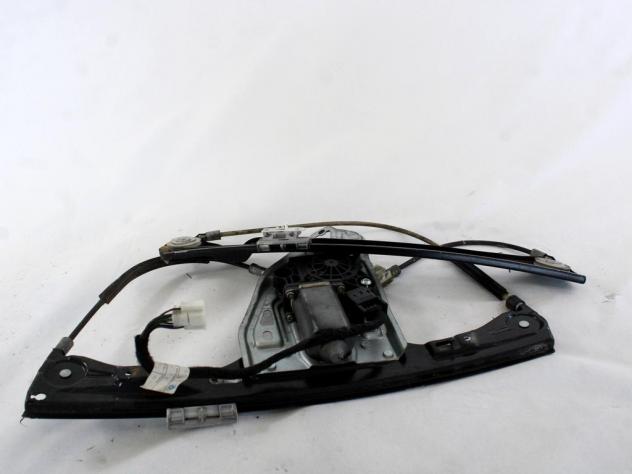 A2037201846 MOTORINO MECCANISMO ALZA-VETRO ALZA-CRISTALLO PORTA ANTERIORE DESTRA MERCEDES CLASSE C C200 W203 2.0 B 120KW AUT 4P (2000) RICAMBIO USATO