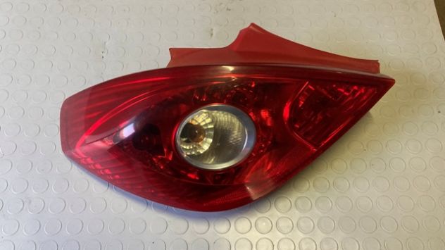 Fanale posteriore SX Opel Corsa D del 2009 (13186350) - Foto 2