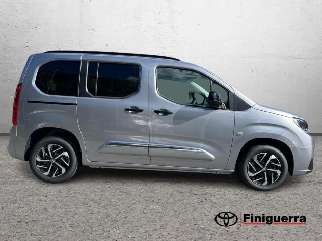 Toyota Proace City Verso 1.5D 100CV M/T L1 Executive - Foto 5