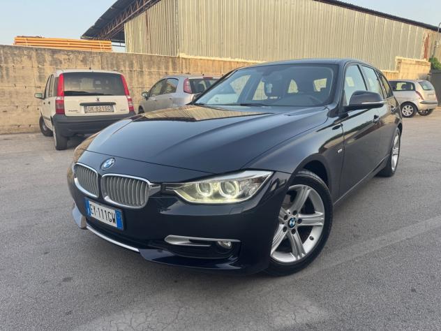 Bmw 316d Touring Luxury Automatica - Foto 3