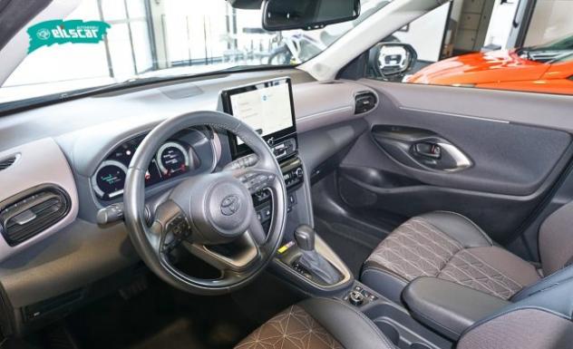 TOYOTA C-HR 1.8 HV Active rif. 23750692 - Foto 6