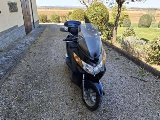 VENDO SUZUKI BURGMAN 400