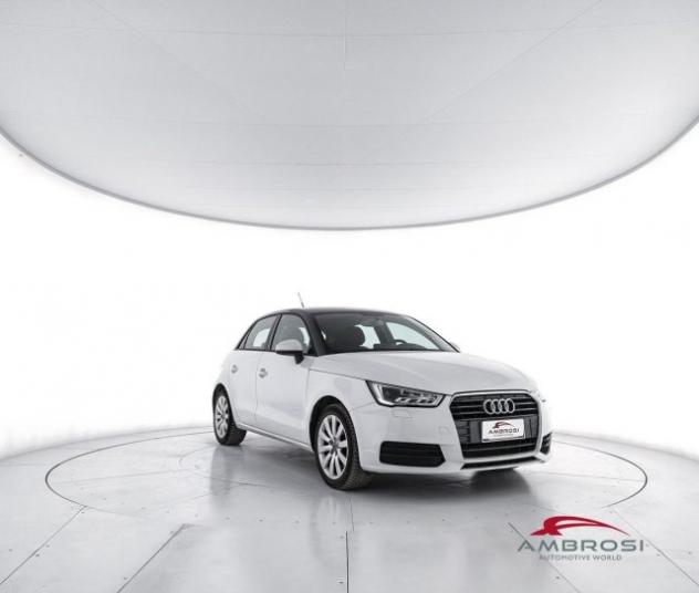 AUDI A1 Sportback 1.6 TDI 116 CV Metal plus rif. 23898832 - Foto 2