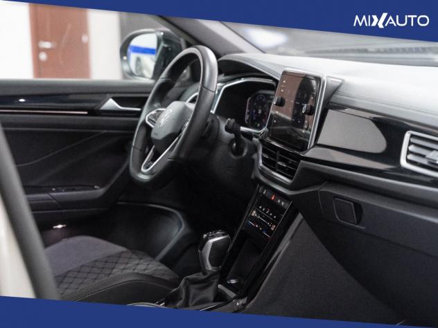 Volkswagen T-Roc 1.5 TSI R-Line 150CV DSG - Foto 17