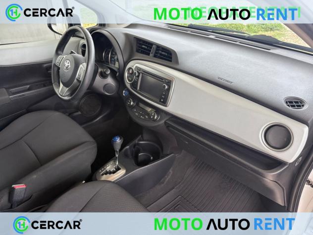 Toyota Yaris 5 Porte Yaris 5p 1.5h Lounge - Foto 8