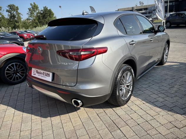 Alfa Romeo Stelvio 2.2 Turbo Diesel 190CV Business AT8 Q4 - Foto 4