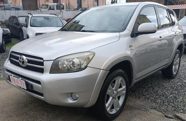 Toyota RAV 4 RAV4 Crossover 2.2 D-4D 177 CV Luxury - Foto 2