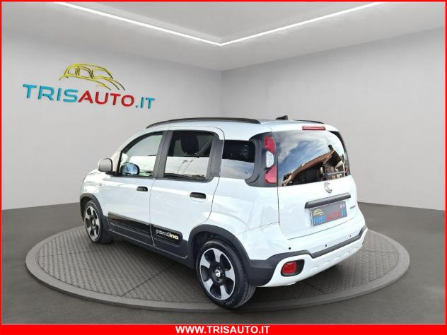 FIAT Panda 1.0 Hybrid Pandina Cross NEOPATENTATI - Foto 2