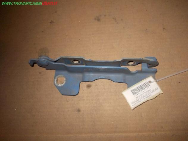 CERNIERA S.COFANO ANT. AZZURRA ALFA ROMEO 159 (939-X3)  Carrozzeria  Lamierati esterni  Cofano  Cerniera cofano  ALFA ROMEO - 159 - 01-04-2009 - 01-06