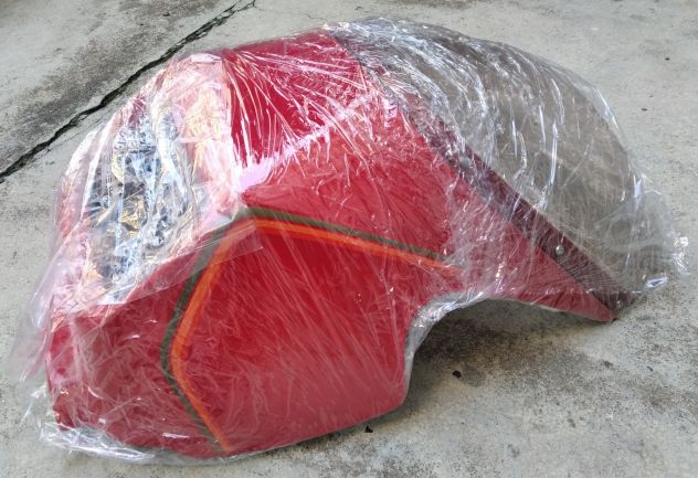 Suzuki GSX 750-1100 E-ES cupolino rosso aggiuntivo aftermarket