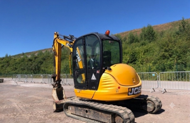 JCB 8055 - Foto 3
