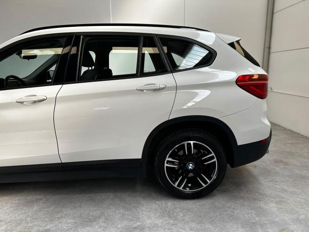 BMW X1 xDrive 18d - Foto 6