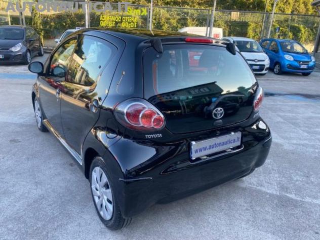 TOYOTA Aygo 1.0 12V VVT-i 5 porte ACTIVE CONNECT 68cv rif. 24134257 - Foto 3
