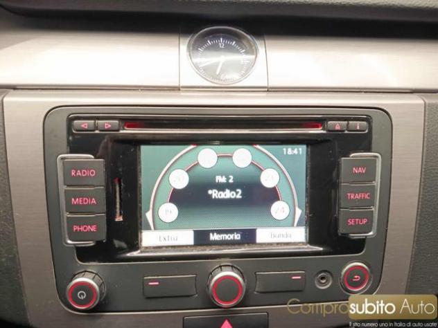 VOLKSWAGEN Passat Variant 1.4 TSI / Metano DSG rif. 23774693 - Foto 9