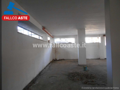 Tribunale di Salerno - RG 260/2022 Locale commerciale in asta - Foto 4