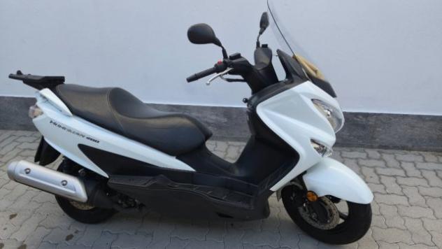 SUZUKI Burgman Uh 200 ABS rif. 24000679