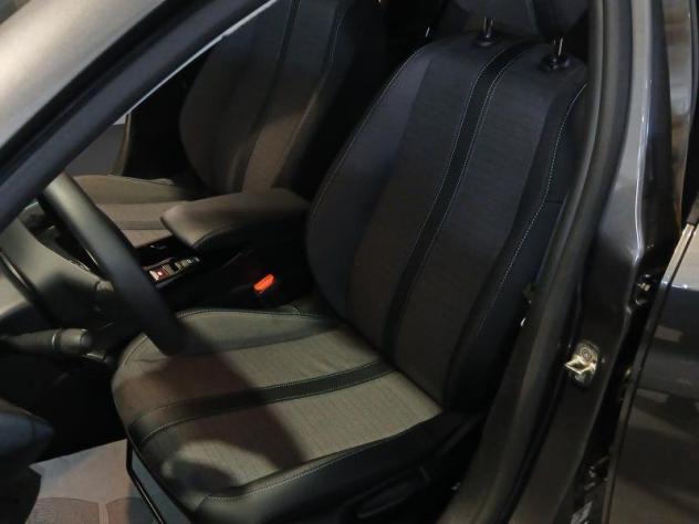 Peugeot 208 II 2019 Benzina 1.2 puretech Allure Pack s&s 100cv - Foto 9