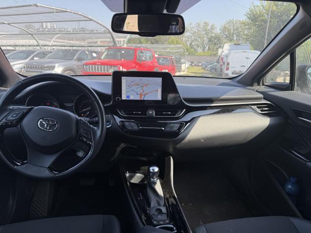 Toyota C-HR 2.0H (184CV) E-CVT MORE BUSINESS AZIENDALE - Foto 9