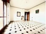 Pentalocale in vendita a Sarzana