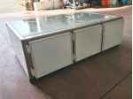 sottotavolo frigo a tre ante usato