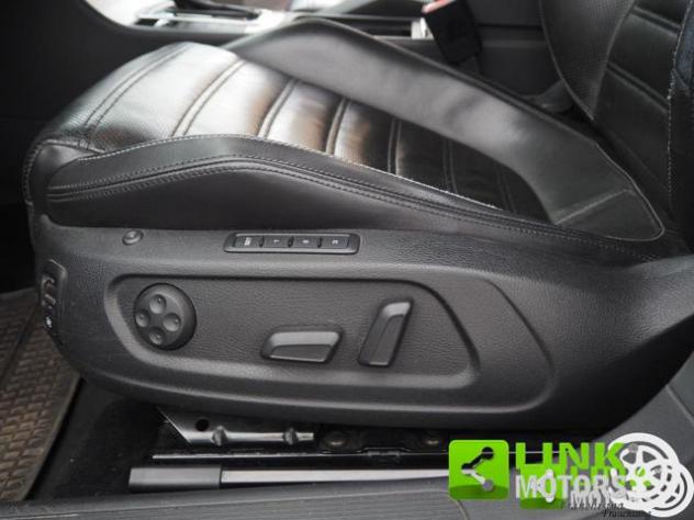 VOLKSWAGEN Passat CC CC 2.0 TDI DSG BlueM. 170cv - Foto 6