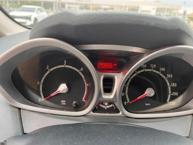 Ford Fiesta Fiesta+ 1.4 TDCi 68CV 3 porte - Foto 10