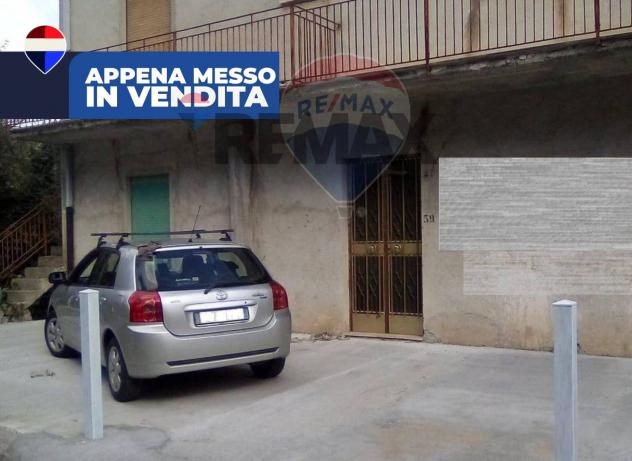 Casa Indipendente in vendita a Tortorici