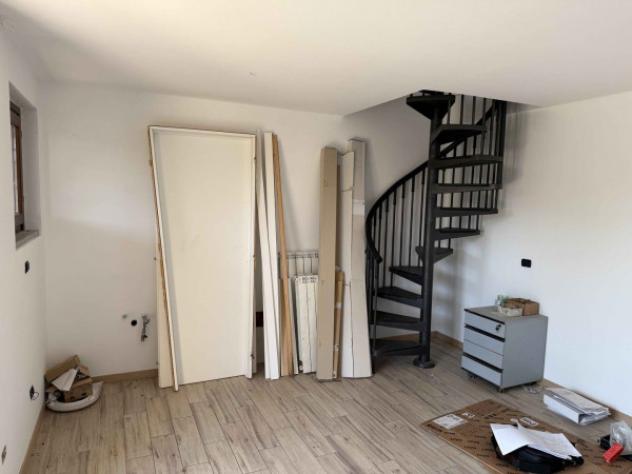 Immobile in asta di 55 m², box auto in vendita a Travacò Siccomario - Foto 5