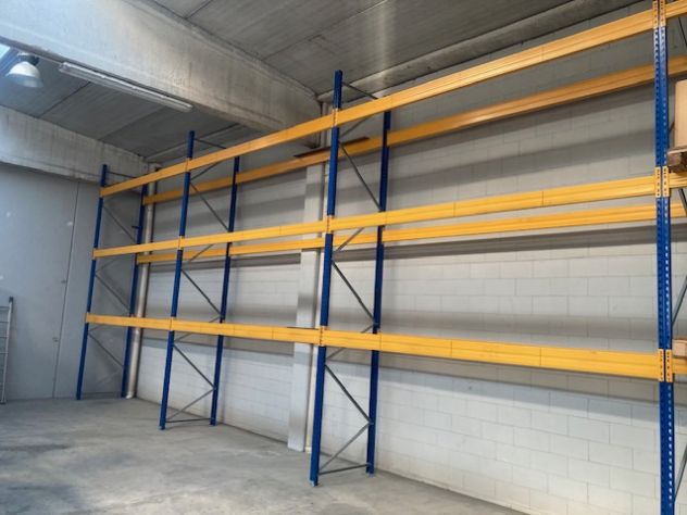 SCAFFALATURA INDUSTRIALE PORTAPALLET LUNGHEZZA 11,10 Mt.