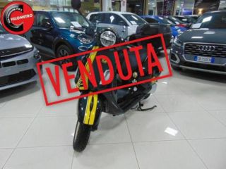VESPA GTS 300 Super HPE (Pneumatici nuovi) rif. 23784300