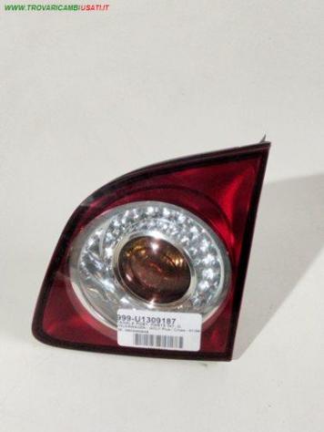 FANALE POST. PARTE INT. D. 999-U1309187 Parti elettriche Fanaleria Fanali Fanale post. dx. VOLKSWAGEN - GOLF Plus / Cross - 01-04-2009 - 01-07-2014