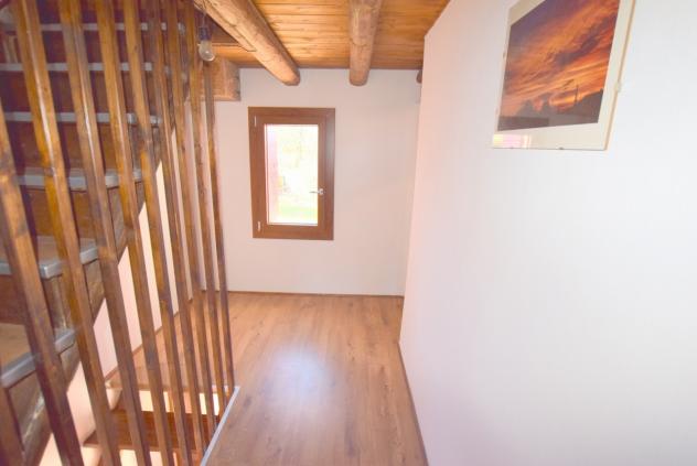 RUSTICO di 8 vani e di 240 mq (CROCETTA DEL MONTELLO) rif. ZI82B_1 - Foto 6