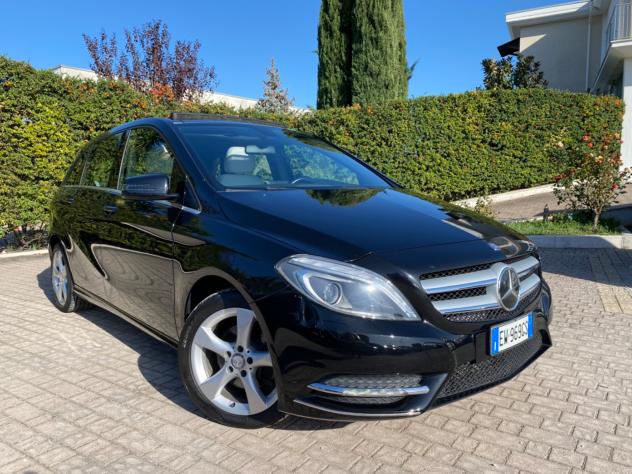 MERCEDES CLASSE B 180 CDI1.8 Automatic PREMIUM AMG ,TETTO ,GANCIO TRAINO - Foto 8