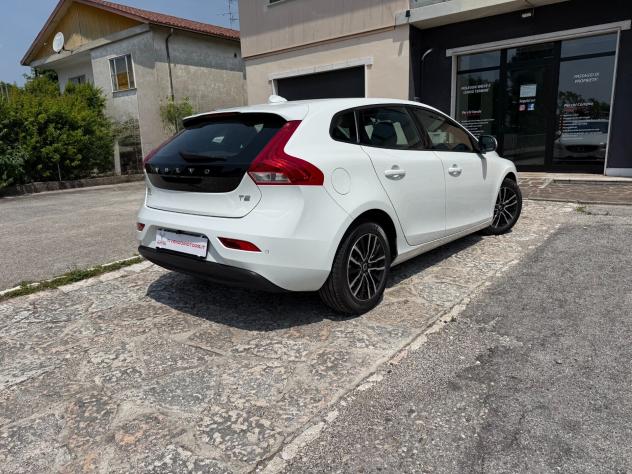 Volvo V40 T2 Momentum - Foto 7